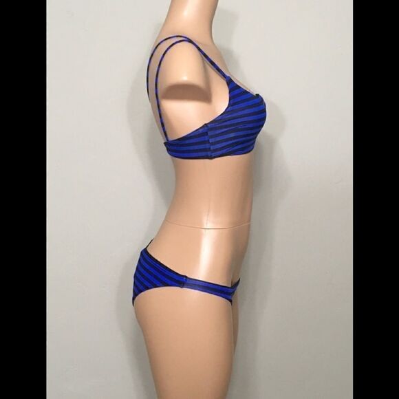 New. Stripe bikini. NWT - Picture 4 of 7